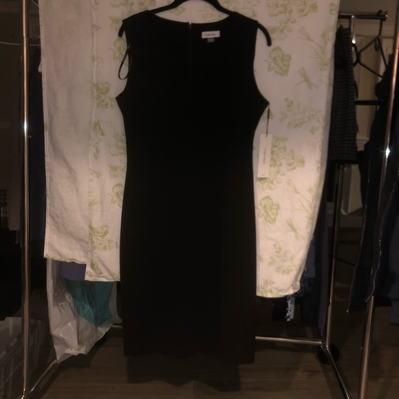 Calvin Klein black sleeveless dress. Size 10. NWT - Picture 3 of 7